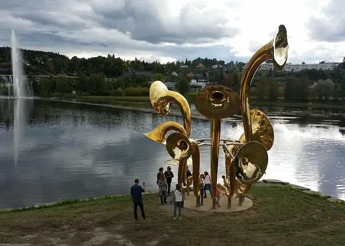 Sentral Moderne * Lillestrøm